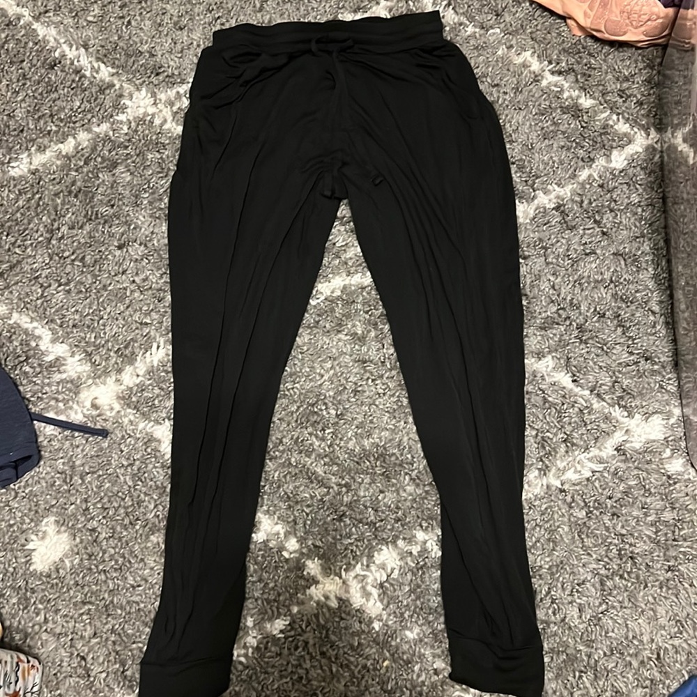 Size S Tommy John black joggers